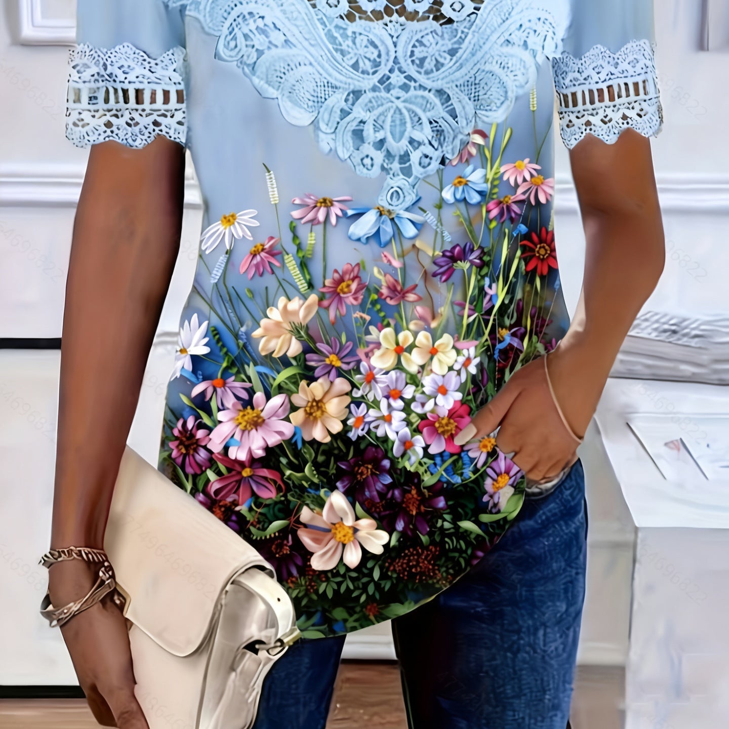 Women's Lace Patchwork Crew Neck Short Sleeve T-Shirt