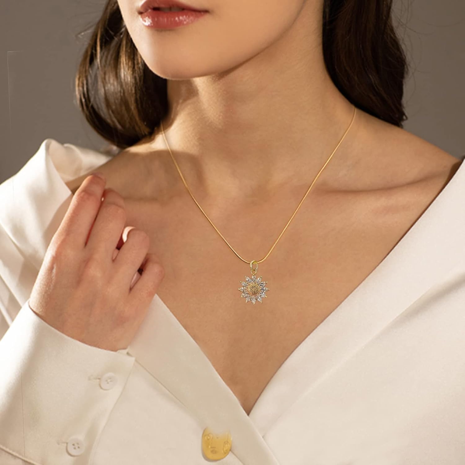 14K Gold Plated Sunflower Necklace for Women Teen Girls Friendship Sunflower Gifts for Mom, Girlfriend, Sunshine Flowers Necklace Shiny Cubic Zirconia Petals Chain Length 16"+4" Extender