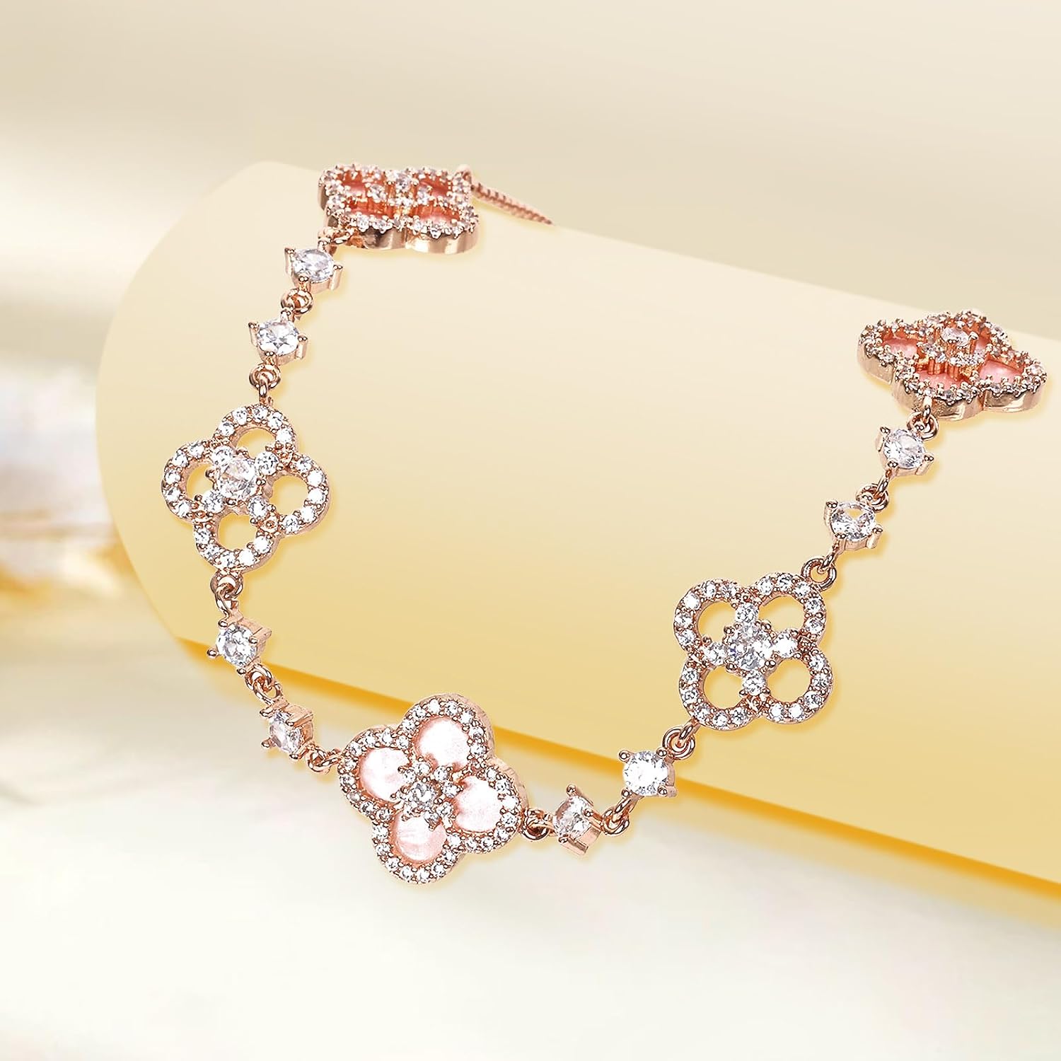Women's 18K Gold Plated Clover Bracelet with Natural Shell - Four Leaf Lucky Charm Dainty Link Bracelets Jewelry for Women, Trendy Birthday/Mother's Day Gift