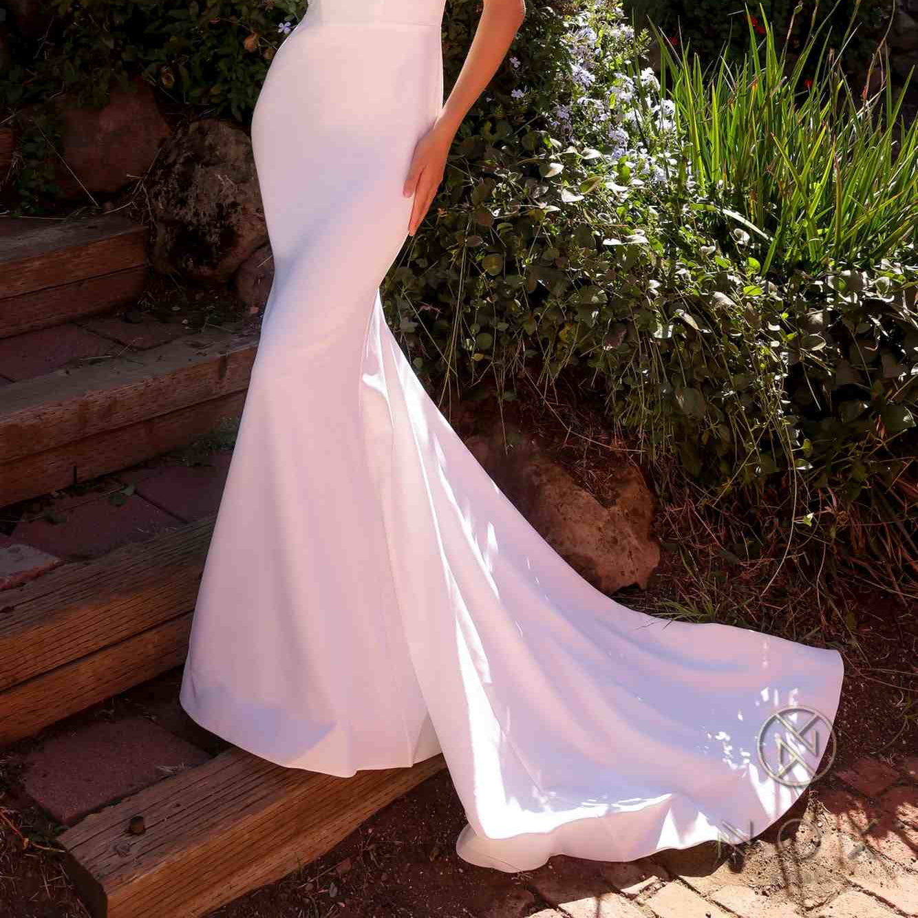 Nox Anabel JW985 Long Halter V-Neck Bridal Mermaid Dress