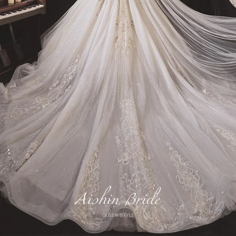 Luxury Boat Neck Wedding Dress EDL108