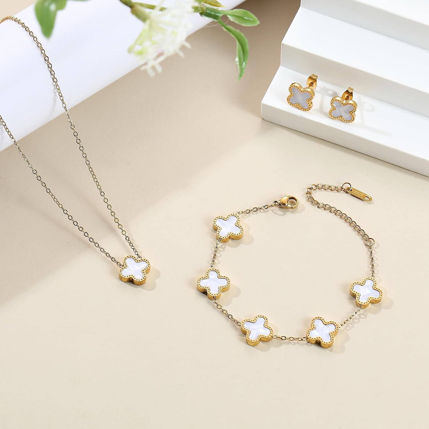 TICVRSS Lucky Clover Sets, 18K Gold Plated Four Leaf Clover Bracelet, Necklace Pendant, Earrings for Women Flower Link Bracelets Set Jewelry Gifts for Women